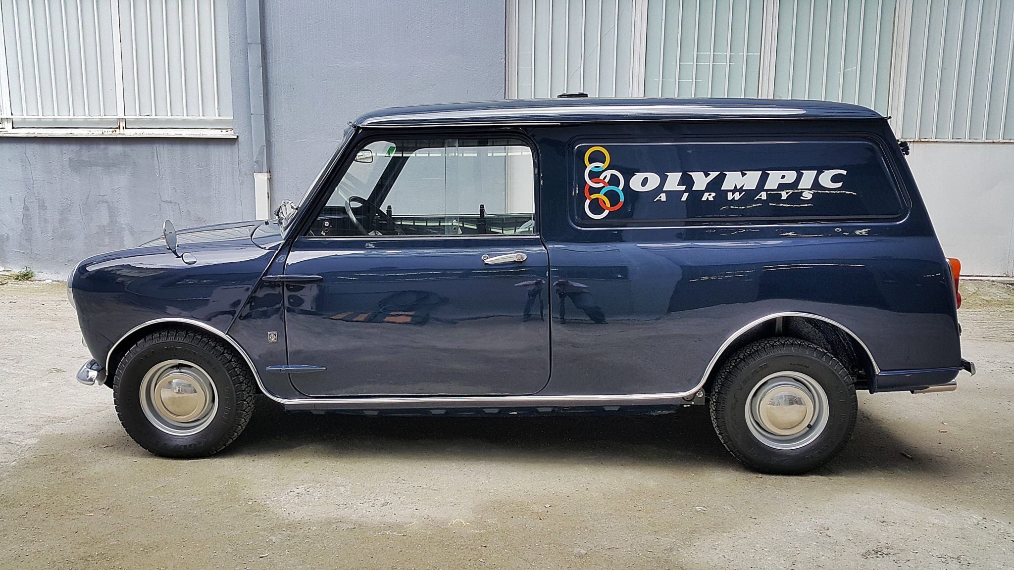 Authi Mini Van 1974 | Swell Detailing